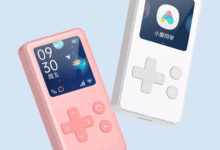Фото - Xiaomi представила детский телефон Qin AI Phone в стиле Nintendo GameBoy