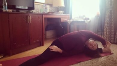 Фото - 46-летняя Алена Хмельницкая продемонстрировала умение садиться на поперечный шпагат