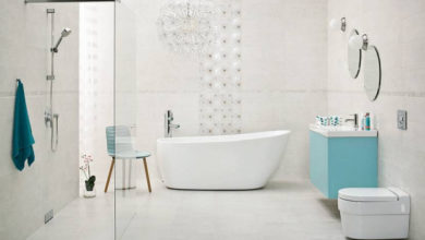 Фото - Белая плитка в ванной: тон, форма и яркие аксессуары