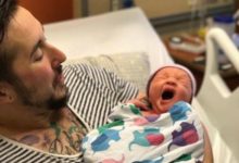Фото - Трансгендер-мужчина из США родил абсолютно здорового ребенка