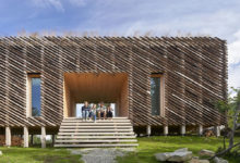 Фото - Деревянный дом с необычной архитектурой в горах Норвегии