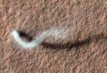 Фото - Фото дня: потрясающие снимки Марса в честь пятнадцатилетия орбитальной станции MRO