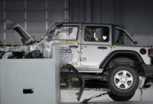 Фото - Jeep Wrangler дважды опрокинулся на краш-тестах IIHS