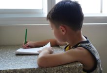 Фото - Как убедить учеников писать