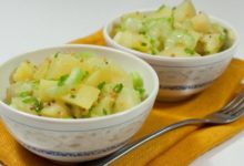 Фото - Картофельный салат с сельдереем