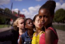 Фото - Netflix извинился после обвинений в сексуализации 11-летних героинь фильма «Милашки»
