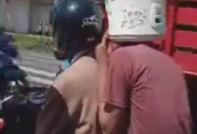 Фото - Пассажир мотоцикла надел на голову странный самодельный шлем