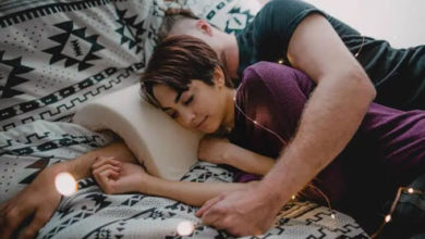 Фото - Создана подушка, которая не позволяет рукам затечь и онеметь