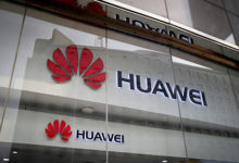 Фото - Трамп временно разрешил Huawei