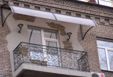 Фото - Установка крыши на балконе: разновидности конструкций и цены + примеры на фото
