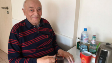 Фото - В сети появилось первое фото 95-летнего Владимира Этуша после страшного падения со ступенек