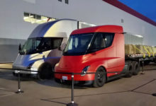 Фото - Билл Гейтс считает, что грузовики Tesla Semi и электрические самолёты «не взлетят»