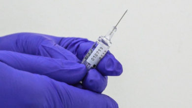Фото - Центр им. Гамалеи объяснил аномалии при испытаниях вакцины «Спутник V»
