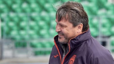 Фото - Евсеев не подавал в отставку с поста главного тренера «Уфы»