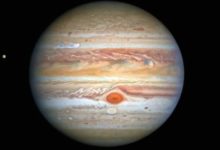 Фото - На новой фотографии Юпитера найдено новое пятно. Что это такое?