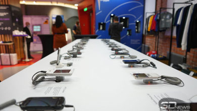 Фото - Погружение в ностальгию: «Яндекс» открыл в Москве выставку знаковых мобильных телефонов