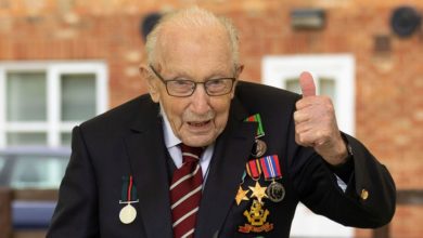Фото - Про 100-летнего британца, собравшего миллионы на борьбу с коронавирусом, снимут фильм