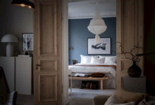 Фото - Роскошные деревянные двери, синяя спальня и нежная детская: замечательная квартира в Гётеборге