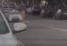 Фото - Российская телеведущая прогулялась голой по проезжей части и была задержана