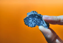 Фото - Российские учёные нашли в метеорите признаки занесения жизни на Землю