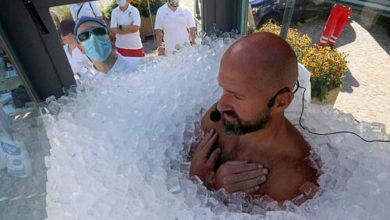 Фото - Спортсмен просидел во льду больше двух часов и побил собственный рекорд