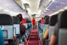 Фото - Стюардесса назвала самую раздражающую привычку пассажиров самолета