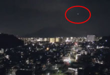 Фото - Люди, захотевшие понаблюдать за вулканом, заодно посмотрели на НЛО