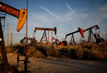 Фото - Нефть дорожает на снижении запасов в США