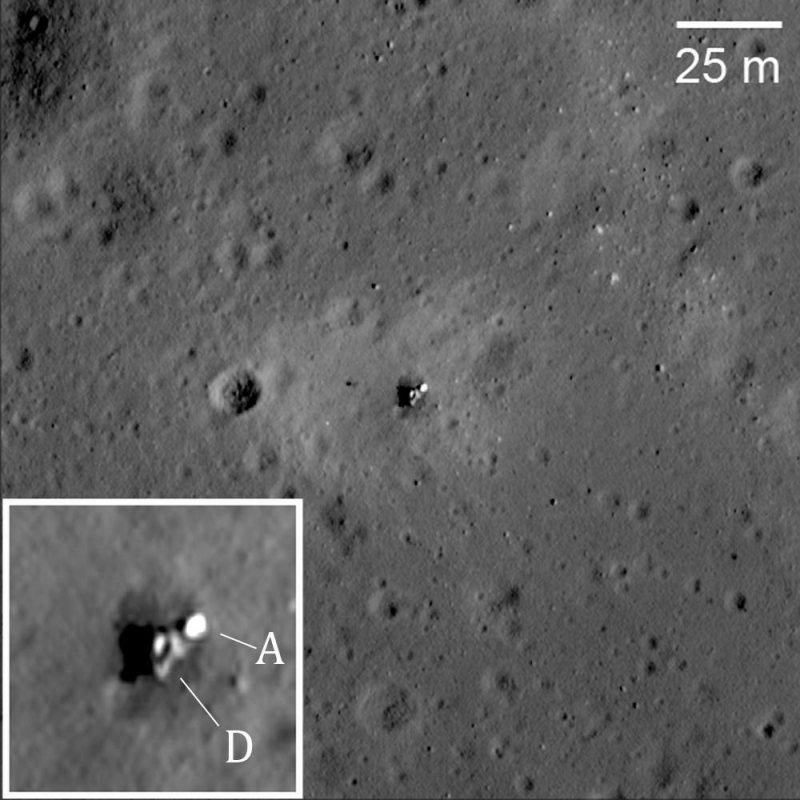 Снимок опрокинутой на бок станции «Луна-23», сделанный американским орбитальным зондом LRO (D-посадочная ступень; А-возвратная ракета). Фото NASA