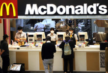 Фото - McDonald’s начнет производить искусственное мясо для бургеров