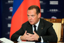 Фото - Медведев порассуждал о стоимости вакцины от коронавируса