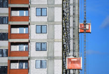 Фото - Назван способ избежать роста цен на жилье в России