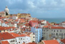 Фото - Объём инвестиций в «золотые визы» Португалии сократился на 52%
