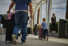 Фото - Россиянка раскрыла простой способ быстро получить багаж в аэропорту