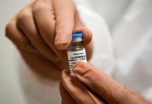 Фото - Стоимость двух российских вакцин от коронавируса оказалась одинаковой