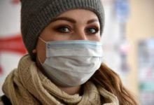 Фото - Как правильно носить маски зимой: совет терапевта
