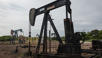 Фото - Нефтью Венесуэлы стали торговать анонимы из России