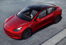 Фото - Новый апдейт превратил электрокары Tesla в «бумбокс» на колёсах