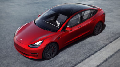 Фото - Новый апдейт превратил электрокары Tesla в «бумбокс» на колёсах