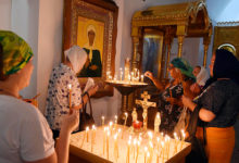 Фото - Патриарх Кирилл назвал долгом покупать свечи только у РПЦ