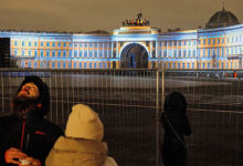 Фото - Россияне массово принялись отказываться от поездок в Санкт-Петербург