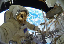Фото - Видео: российские космонавты впервые вышли в открытый космос из модуля МКС «Поиск»