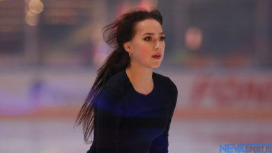 Фото - Загитова поддержала сборную России по хоккею перед стартом МЧМ-2021