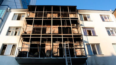 Фото - Жителям российской многоэтажки велели освободить дом из-за ремонта