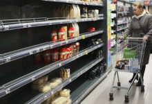 Фото - После заморозки цен на сахар и масло в магазинах начался дефицит