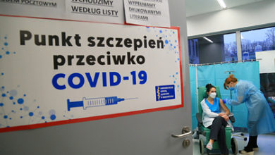 Фото - В Польше зафиксировали первое тяжелое осложнение после вакцины от коронавируса