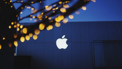 Фото - Apple запатентовала iPhone со вспомогательным экраном на задней крышке
