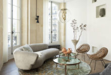 Фото - Игра с объёмами и геометрией: интересная светлая квартира в Париже