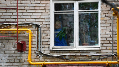 Фото - Москвичку насмерть завалило мусором в собственной квартире