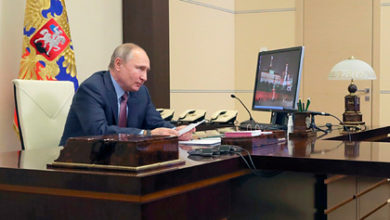Фото - В Кремле огорчились из-за утечек со встречи Путина с главредами СМИ: Пресса